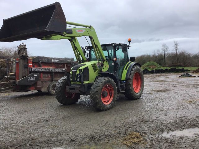 E-FARM: Claas Arion 420 - Traktor - id 2MLRYLN - Baujahr: 2018 - Abgelesene Motorstunden: 4.840,Motorleistung (PS): 95,Frankreich
