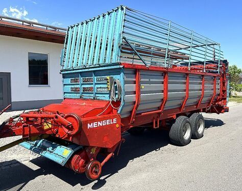 E-FARM: Mengele law 400 quadro mit elektrischer bedienung und ei - Forage transport - id KFVGEG5 - €8,400 - Year of construction: 1984 - Germany