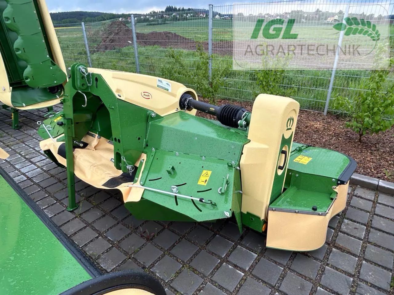 E-FARM: Krone EasyCut F 320 CV - Mower - id XYBCY2E - Year of construction: 2024 - Germany