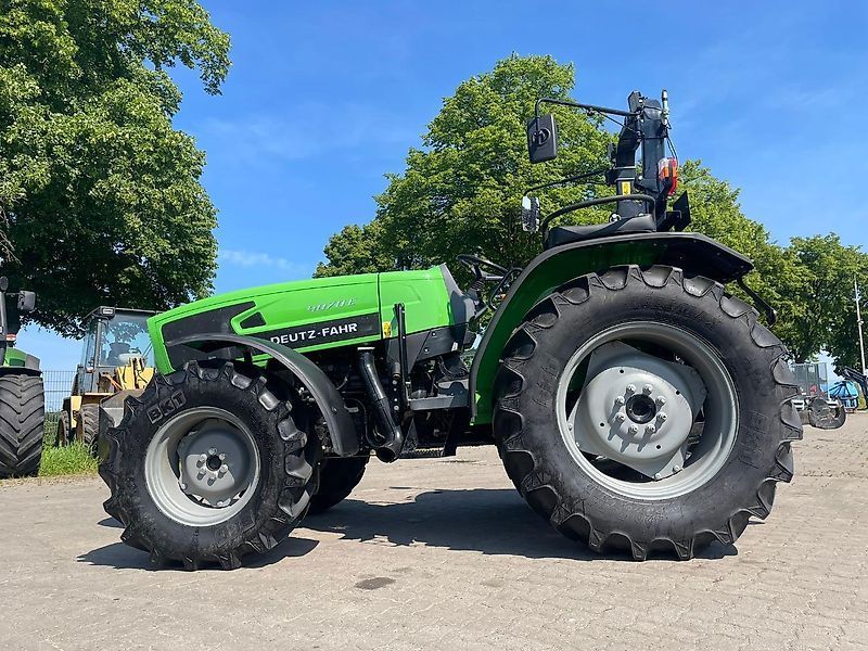 E-FARM: Deutz-Fahr 4070E - Traktor - id R9MQVSA - 23.500 € - Baujahr: 2020 - Abgelesene Motorstunden: 100,Motorleistung (PS): 65,Deutschland