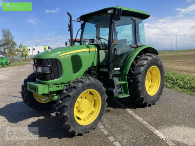 E-FARM: John Deere 5070 M - Τρακτέρ - id XBWBR85 - 30.417 € - Χρονία: 2013 - Μετρητής ωρών: 3.240,Ισχύς κινητήρα: 70,Αυστρία