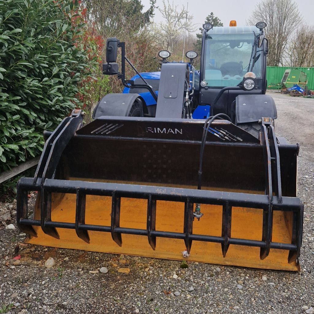 E-FARM: New Holland lm7.42 elite - Ładowacz teleskopowy - id C1GVYCV - 50 000 € - Rok produkcji: 2018 - Motogodziny: 2930,Moc silnika: 143,Francja