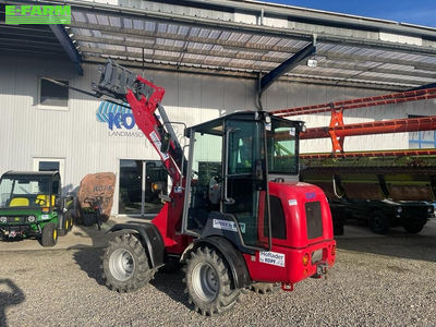 E-FARM: sonstige wheellader h220 hoflader - Wheel loader - id T4PK92K - €22,900 - Year of construction: 2021 - Engine hours: 60,Engine power (HP): 25,Germany