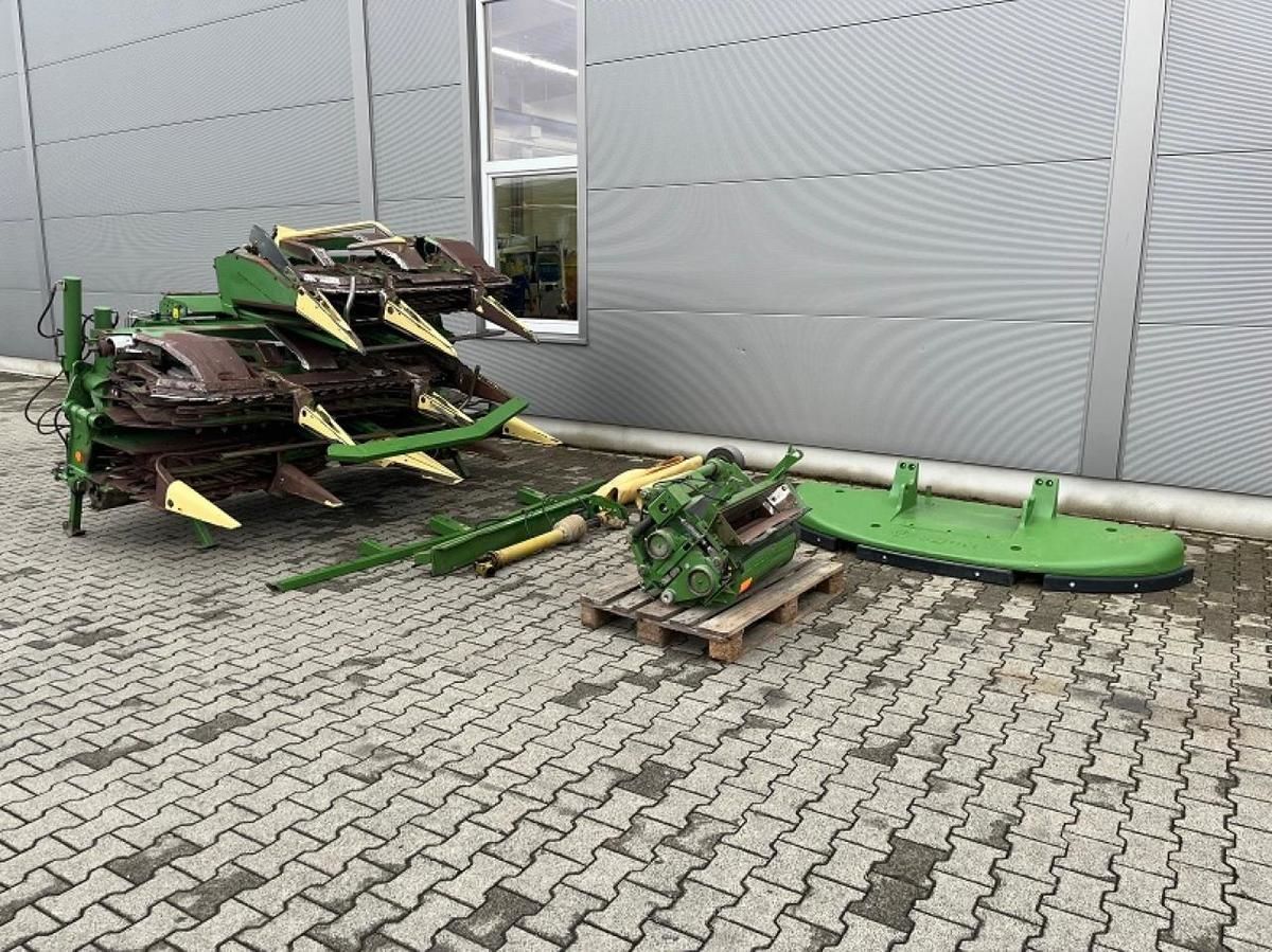 E-FARM: Krone easy collect 753 - Header - id S1CF4VH - €15,000 - Year of construction: 2010 - Germany