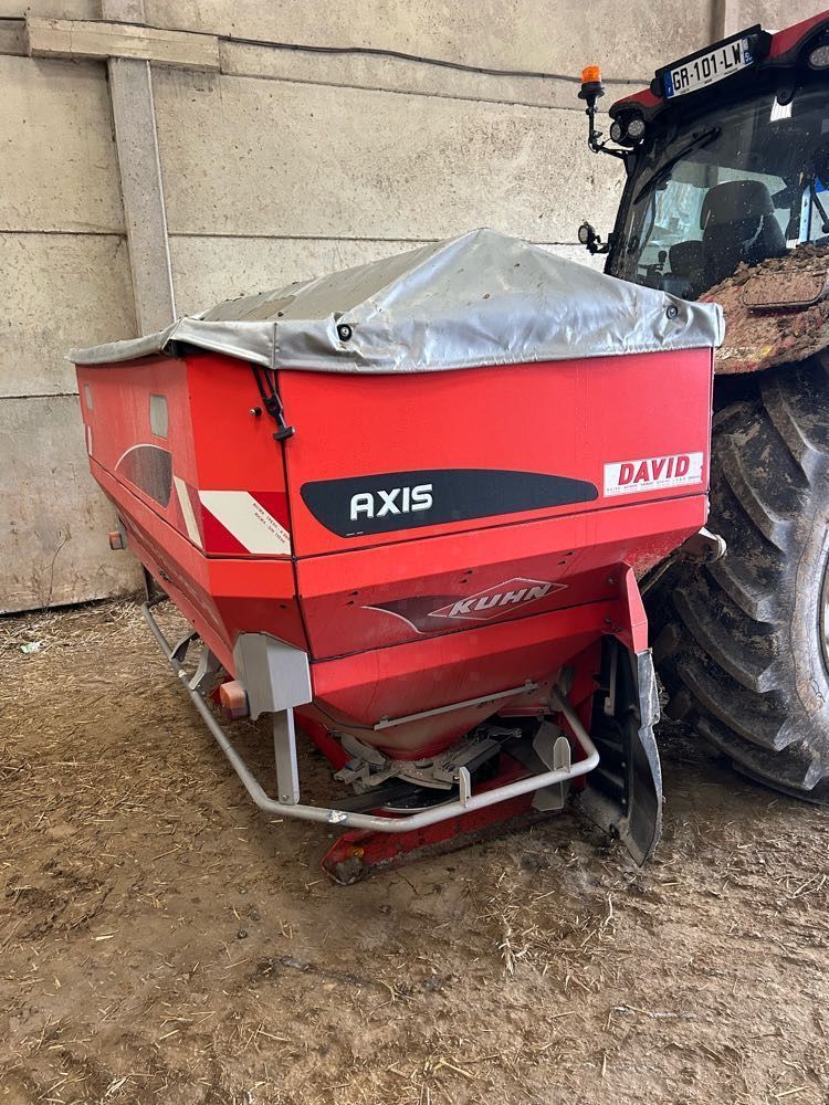 E-FARM: Kuhn axis 50.1 h emc w - Düngerstreuer - id LLQFLB4 - 10.000 € - Baujahr: 2013 - Frankreich