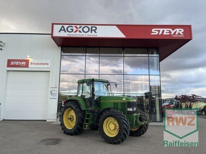 John Deere 7700 Tractor 33.250 €