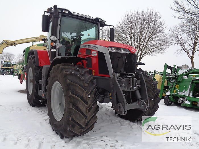 Massey Ferguson MF 8S.225 Traktor 154.900 €