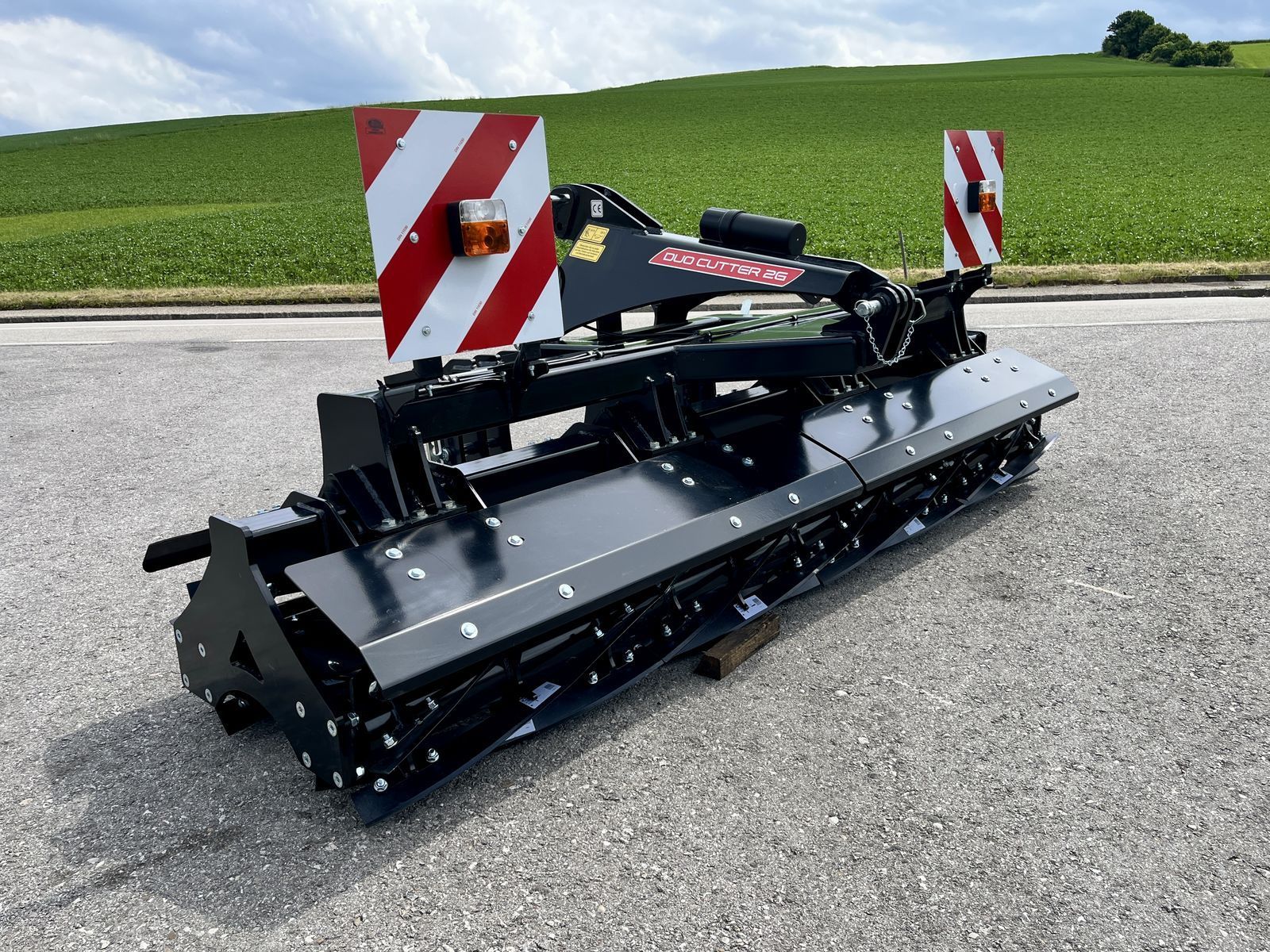 E-FARM: AGRO-STAL duo cut 2g - black edition - Prensas y rodillos - id 59ZTNH1 - 5800 € - Año: 2025 - Austria