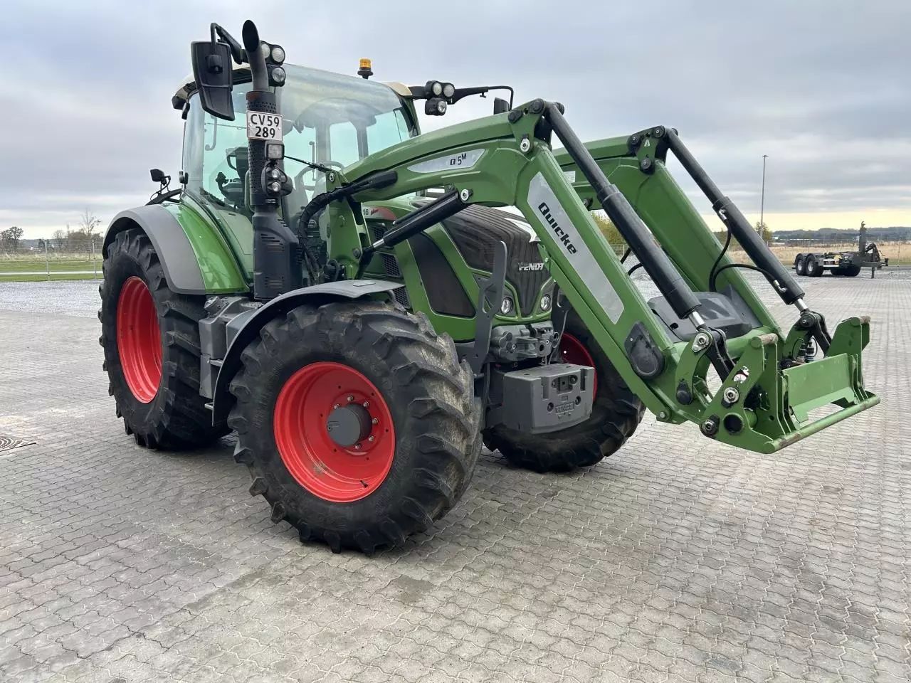 Fendt 516 Vario Τρακτέρ 83.674 €
