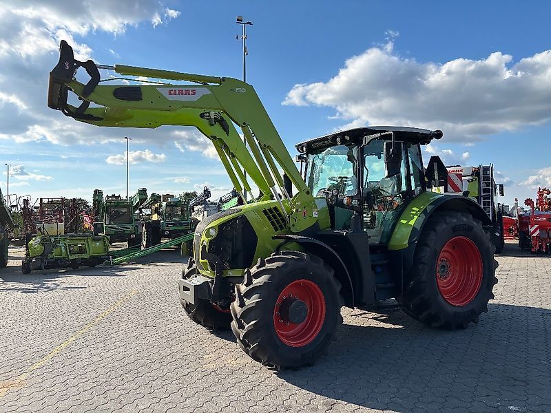 Claas Arion 650 HEXASHIFT Trattore 73.750 €