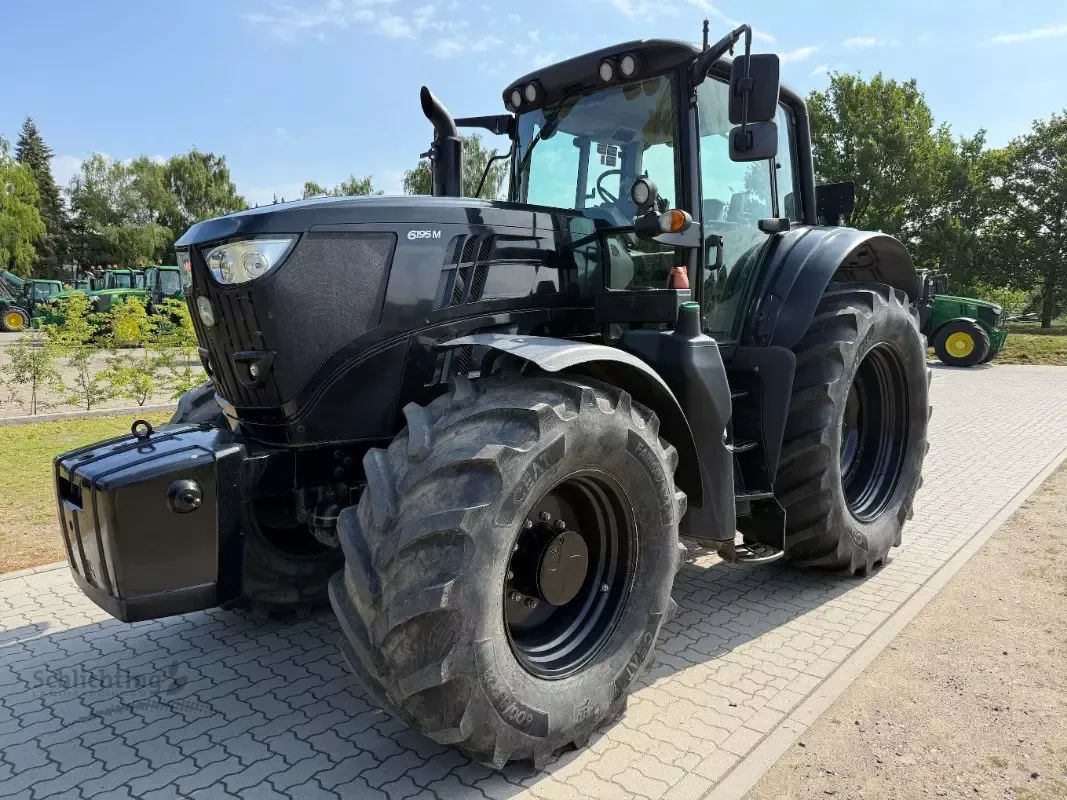 E-FARM: John Deere 6195 M - Tractor - id PJKJYT1 - €56,500 - Year of construction: 2017 - Engine hours: 8,600,Engine power (HP): 195,Germany
