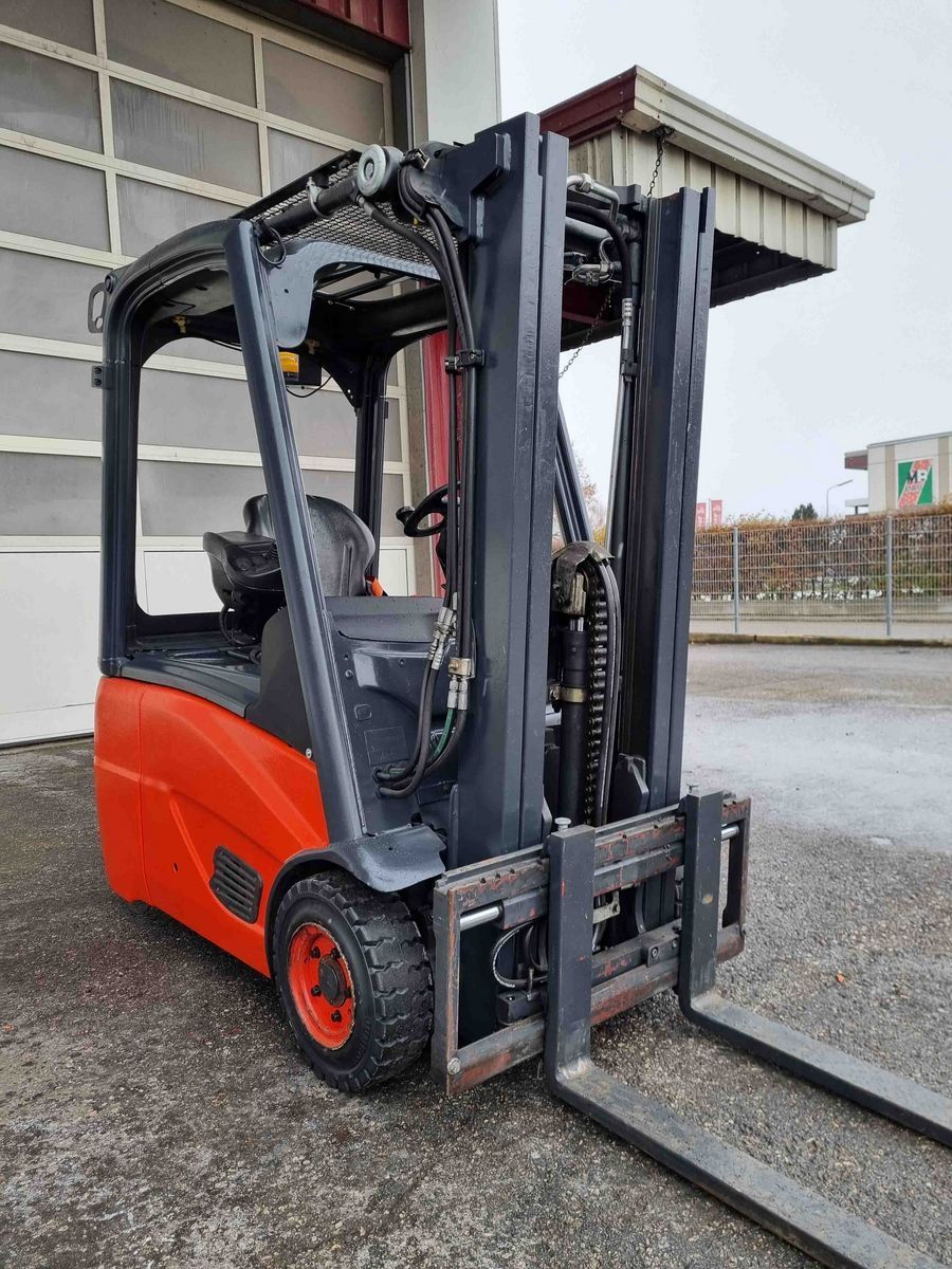 Linde triplex 4,6m Carretilla elevadora 11.900 €