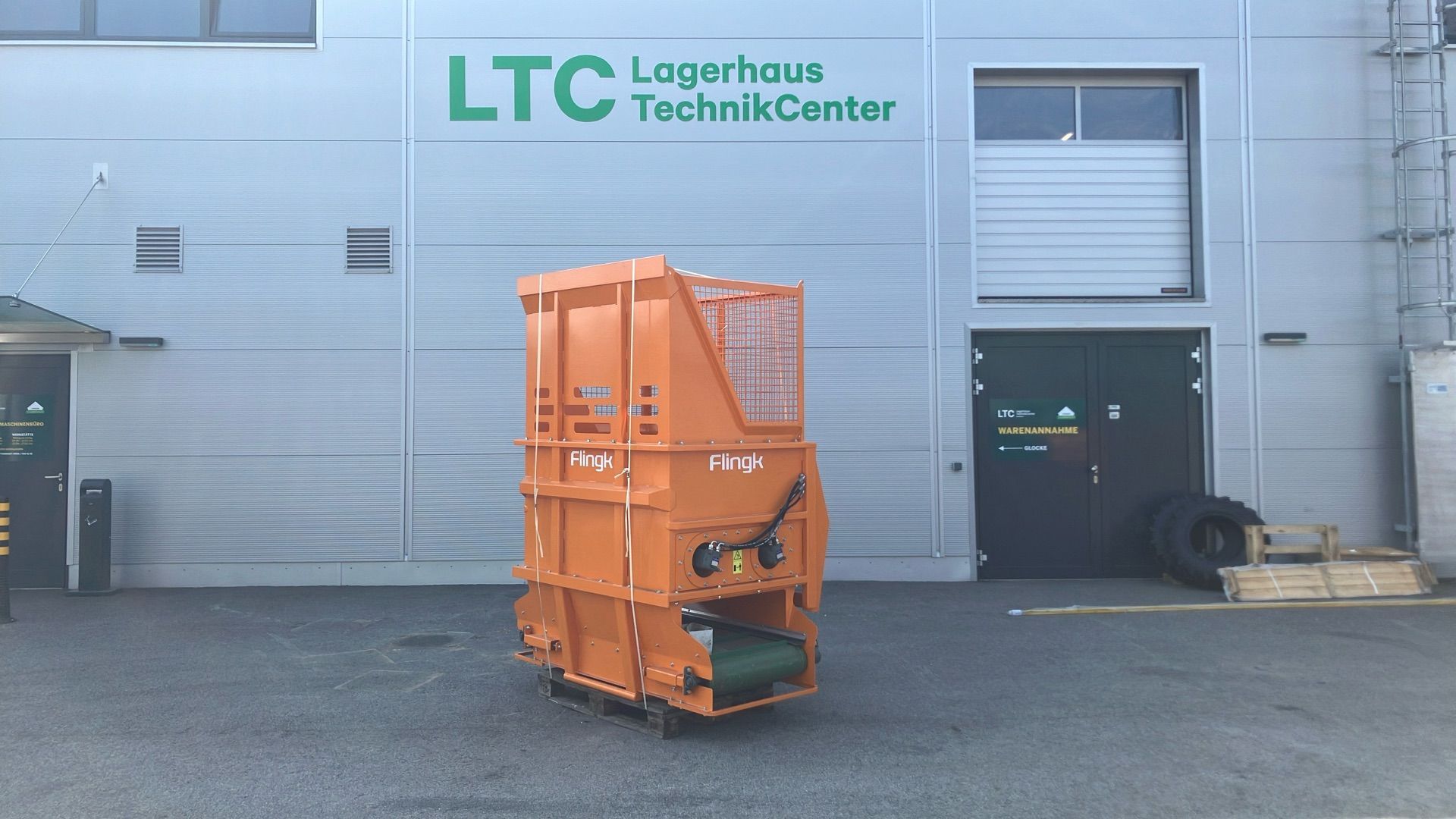 E-FARM: Flingk SVV 1250 - Équipement pour l'élevage d'animaux - id ZQJYXHM - 9 000 € - Année: 2022 - Autriche
