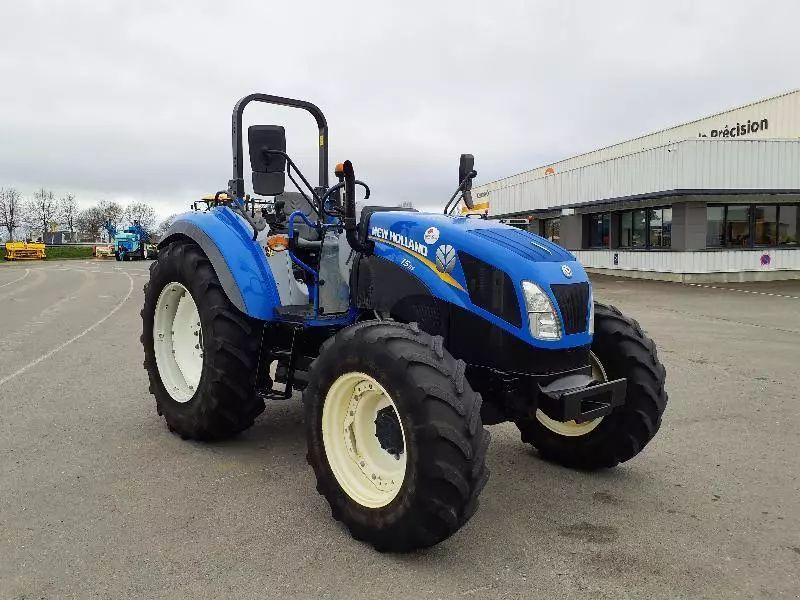 E-FARM: New Holland T5.85 - Tracteur - id DTELB3B - 29 500 € - Année: 2019 - Lecture du nombre d'heure: 4 042,Puissance du moteur (chevaux): 85,France