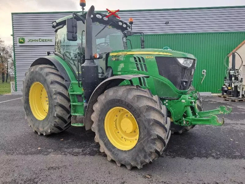 E-FARM: John Deere 6215 R - Tractor - id EWKQV5F - €105,000 - Year of construction: 2019 - Engine hours: 2,850,Engine power (HP): 215,France