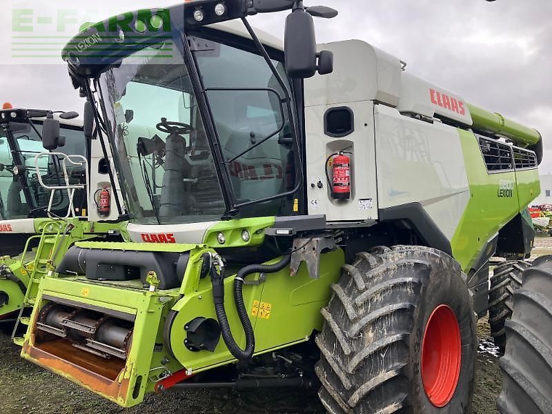 Claas Lexion 6800 Combine harvester €1,220,000