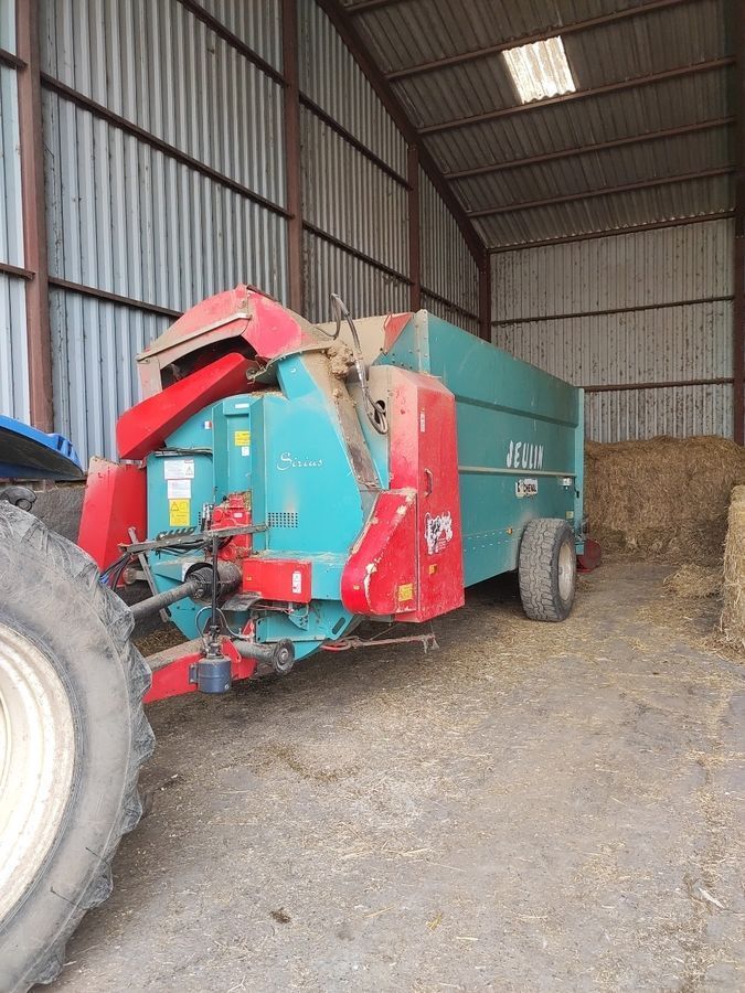 E-FARM: Jeulin sirius p140 - Alimentador de otros - id AEHJG5F - 18.000 € - Año: 2019 - Francia