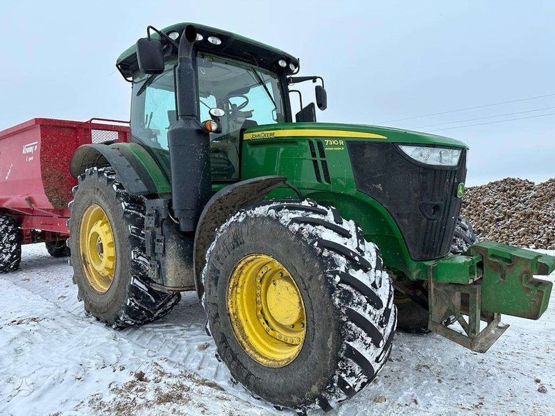 John Deere 7310 R tractor €90,000