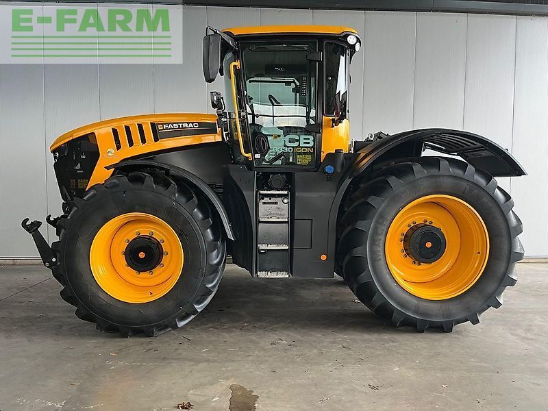 JCB Fastrac 8330 iCON Tractor €220,000