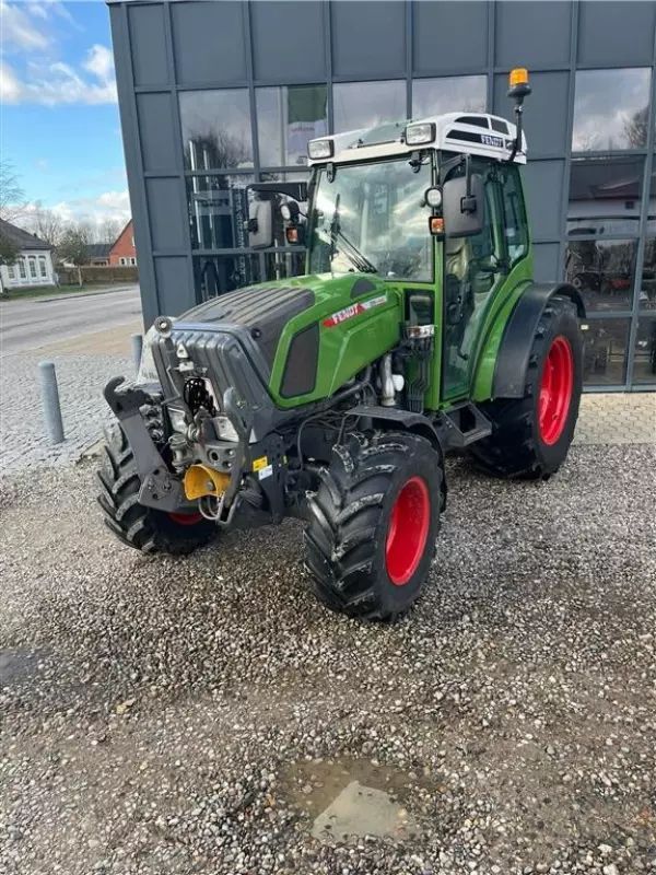 Fendt 209 P Vario Traktor 106 398 €