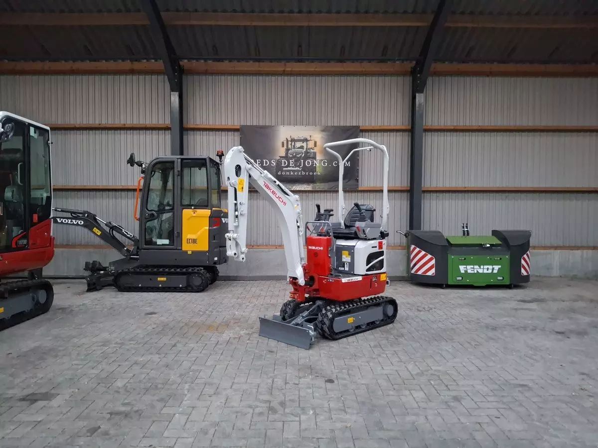 Takeuchi TB 210 R Mini escavatore 22.500 €