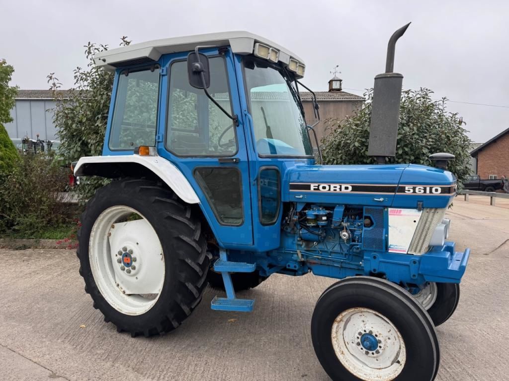 Ford 5610 super q Tractor