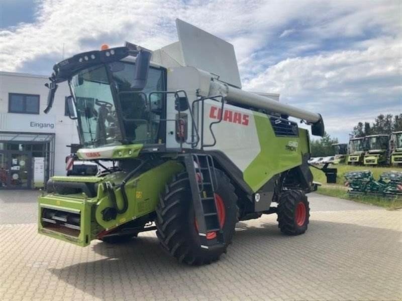 E-FARM: Claas Trion 640 - Kombajn zbożowy - id NDVZFGD - 250 000 € - Rok produkcji: 2023 - Motogodziny: 285,Moc silnika: 306,Niemcy