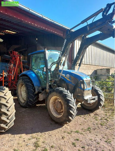 E-FARM: New Holland T5.105 - Tractor - id GWCTXY1 - €33,000 - Year of construction: 2017 - Engine hours: 5,540,Engine power (HP): 95,France