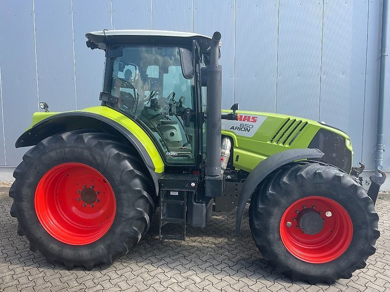 E-FARM: Claas Arion 650 - Tractor - id DLDIQQ1 - €45,000 - Year of construction: 2013 - Engine hours: 7,102,Engine power (HP): 185,Germany