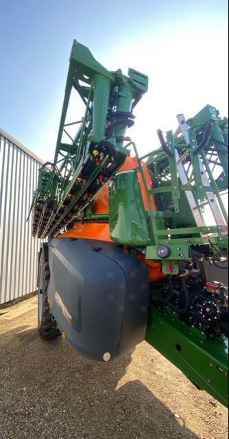 E-FARM: Amazone ux 5201 super - Sprayer - id GRYL2C3 - €135,000 - Year of construction: 2021 - France