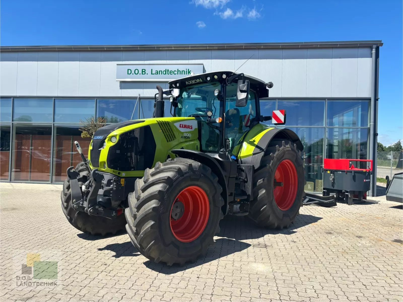 Claas Axion 800 Tractor €137,000