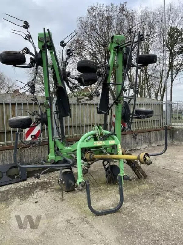 E-FARM: Deutz-Fahr condimaster 9021 - Tedder - id IJYWLPS - €6,950 - Year of construction: 2006 - Germany