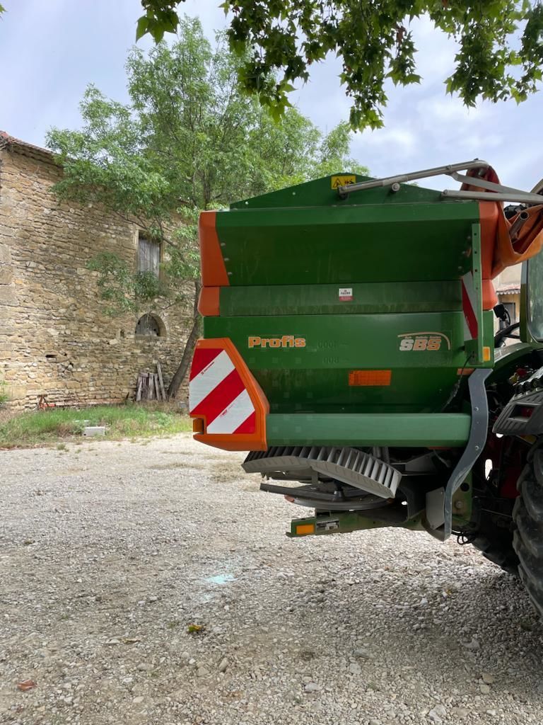 E-FARM: Amazone zam profis - Epandeur d'engrais - id HC3GQYY - 7 000 € - Année: 2010 - France
