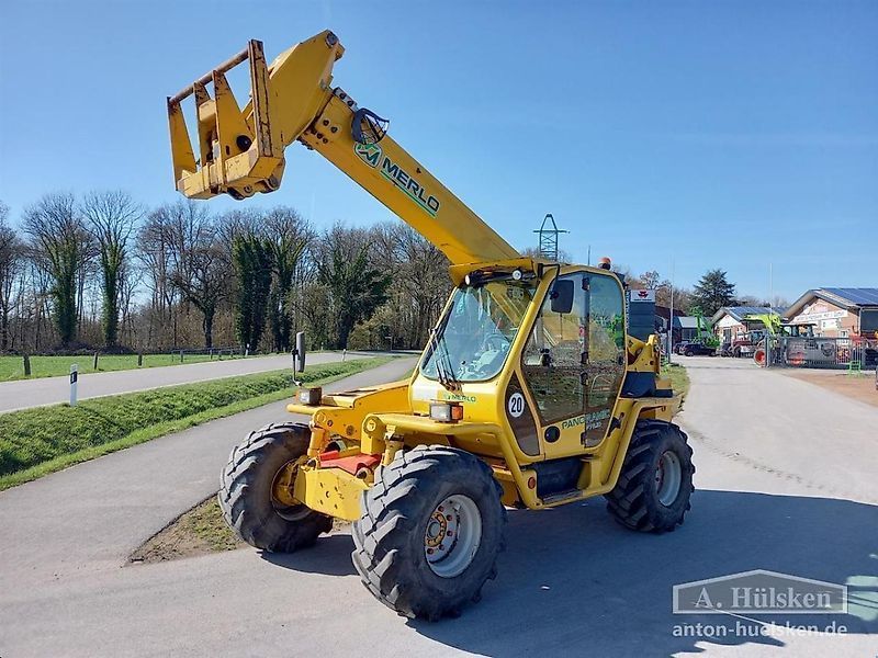 Merlo p72.10 gelb Manipulador telescópico 53.000 €