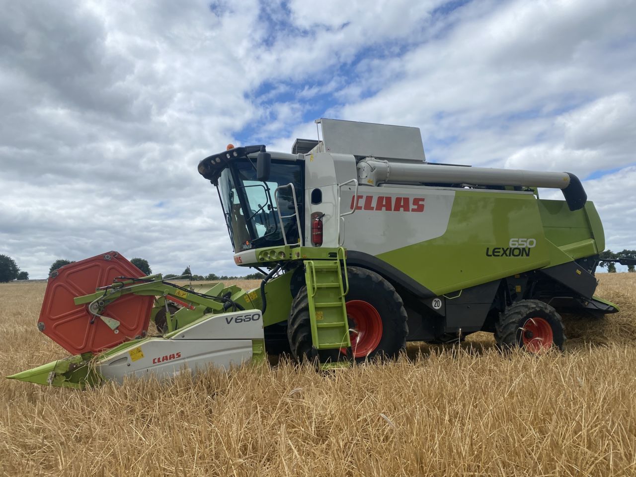 Claas Lexion 650 Kombajn zbożowy 140 000 €