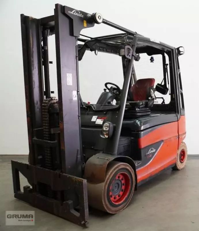 E-FARM: Linde e 45/600 hl 388-00 - Vysokozdvižný vozík - id WPIXGXM - 11 900 € - Rok výroby: 2016 - Hodiny motoru: 12 623,Německo