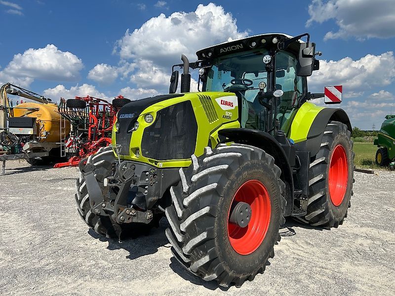 Claas Axion 870 Tractor €149,000
