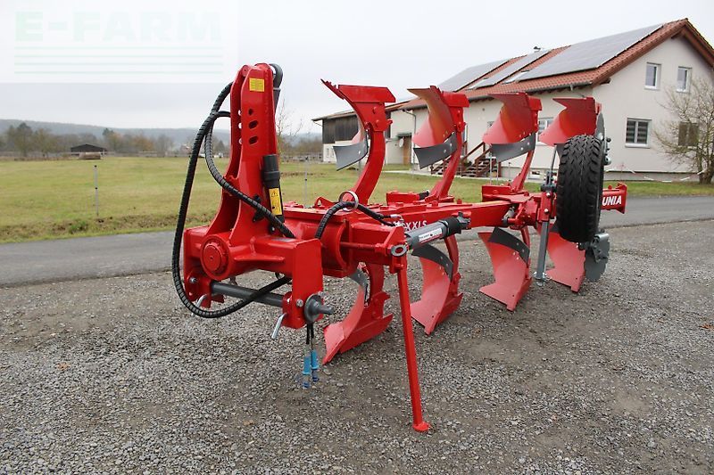 Unia Ibis M 2+ Pług 17 100 €