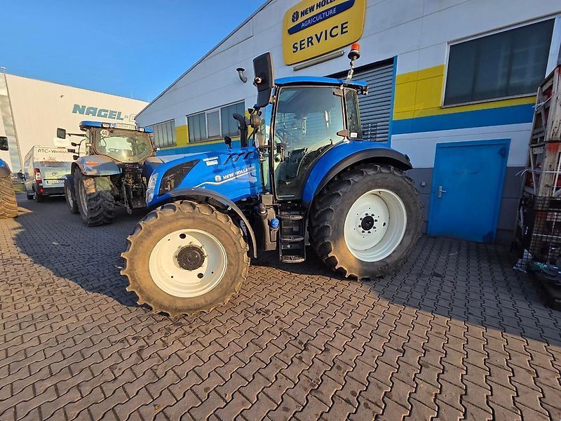 New Holland T5.100 EC Tractor €62,000