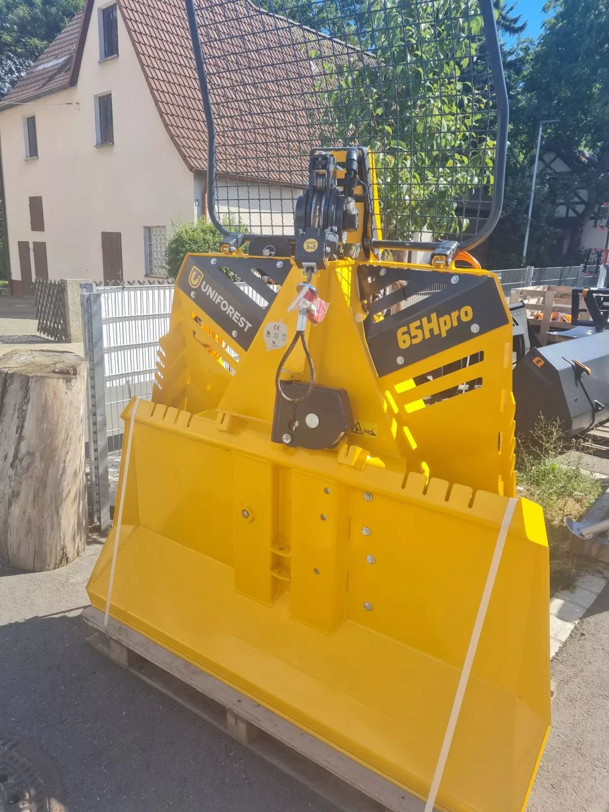 UNIFOREST 65 h pro Lesnická technika 8 590 €