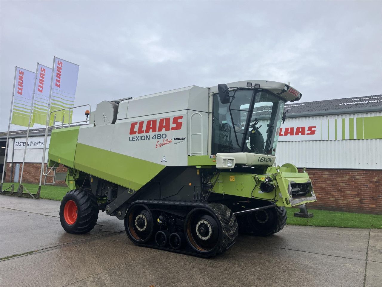 E-FARM: Claas Lexion 480 TT - Mähdrescher - id VVPBYWA - 56.882 € - Baujahr: 2003 - Abgelesene Motorstunden: 4.084,Motorleistung (PS): 446,Vereinigtes Königreich
