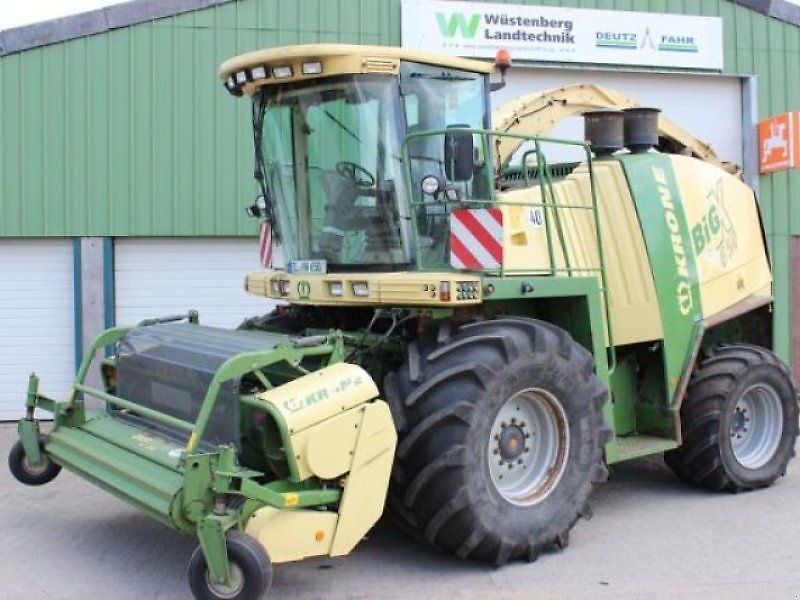 E-FARM: Krone BiG X 650 - Savaeigis pašarų smulkintuvas - id MHMJIM5 - 39 500 € - Gamybos metai: 2007 - Variklio darbo valandos: 5 524,Variklio galia (AG): 653,Vokietija