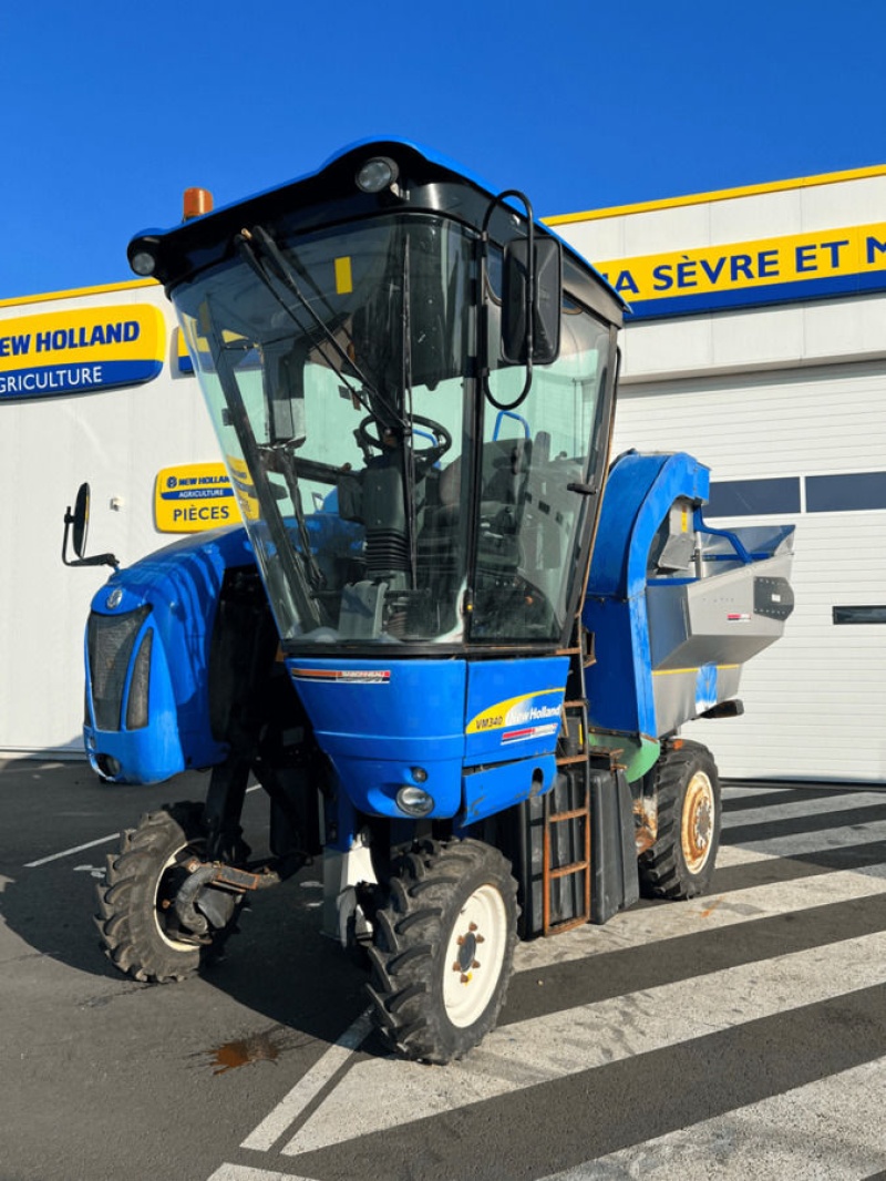 New Holland vm340 grape_harvester €17,000