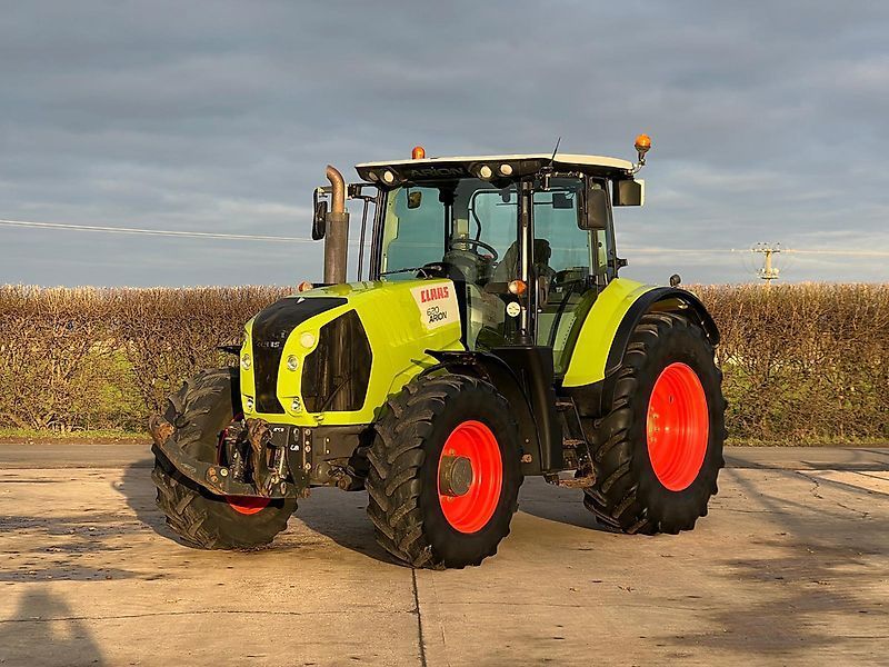 Claas Arion 620 Traktor 36 873 EUR