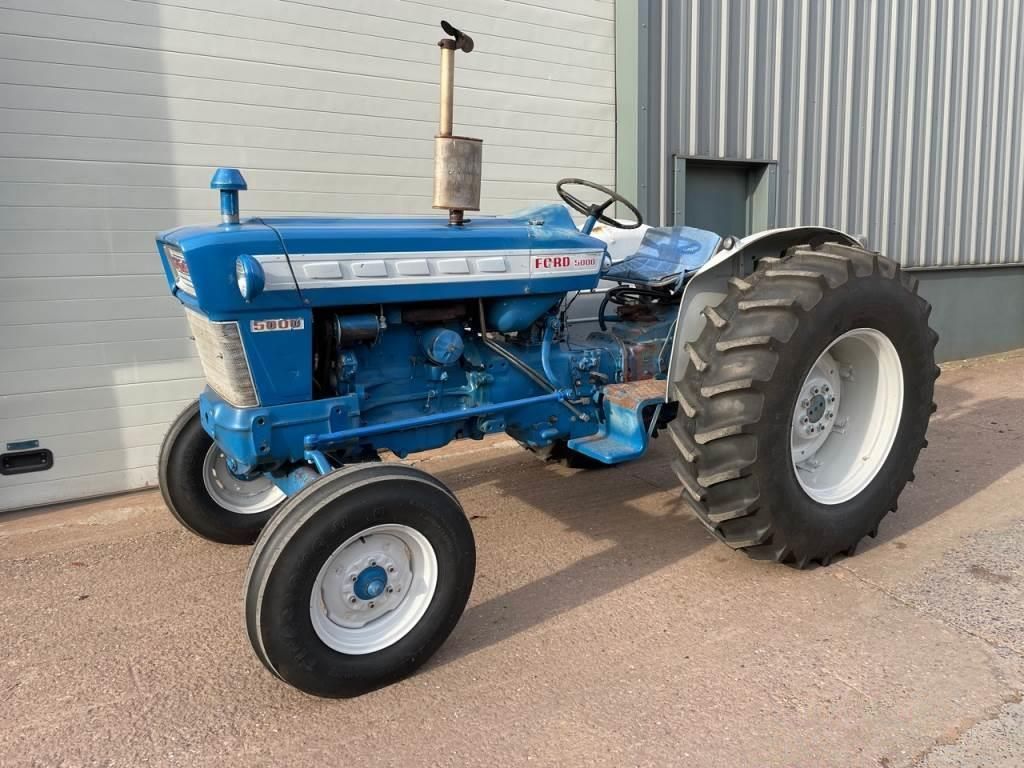 E-FARM: Ford 5000 - Traktor - id TFPKKCD - Produktionsår: 1965 - Motortimer: 5.272,Storbritanien