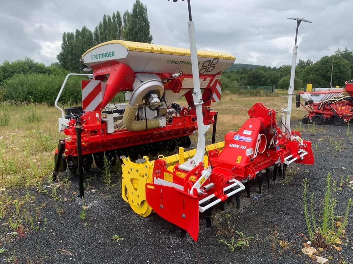 Pöttinger Lion 303 Power harrow €16,000