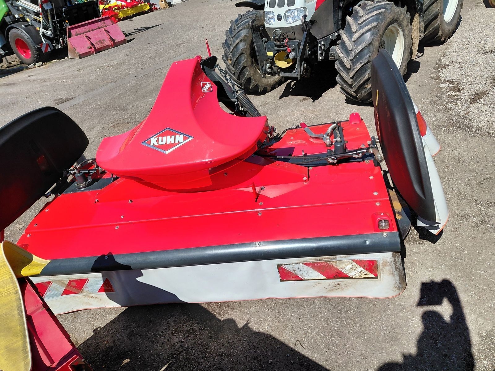 Kuhn PZ 3021 F Segadora 8450 €