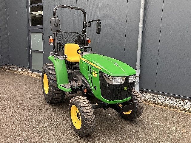John Deere 3025e Traktor 19 400 €