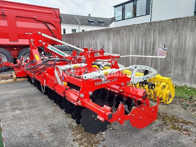 E-FARM: Pöttinger terradisc 4001 k - Scheibenegge - id KQTDLK1 - 29.492 € - Baujahr: 2024 - Österreich