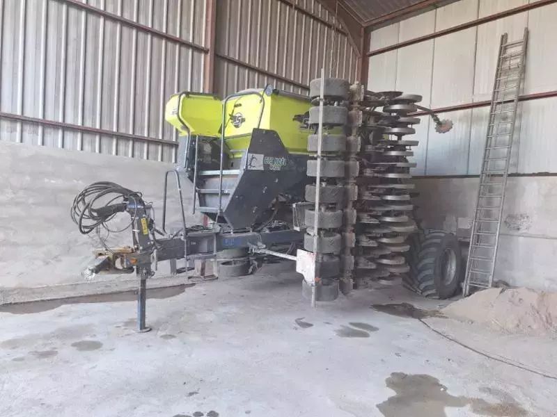 Sky easydrill hd Direct Drill €68,000